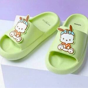 Sanrio Pochacco Slippers